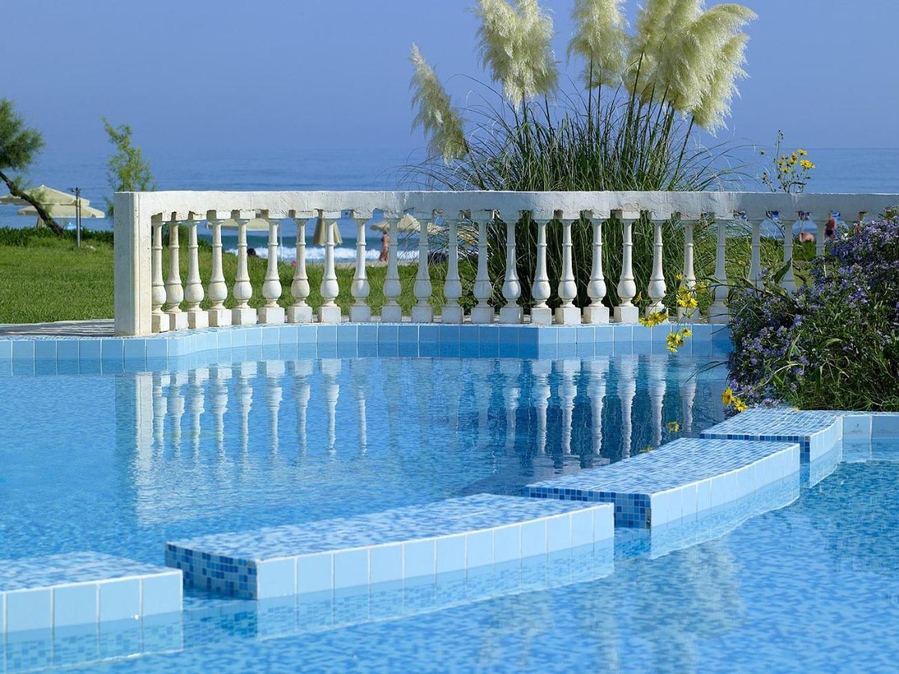 Orpheas Resort Hotel (Adults Only) Paralia Kourna エクステリア 写真