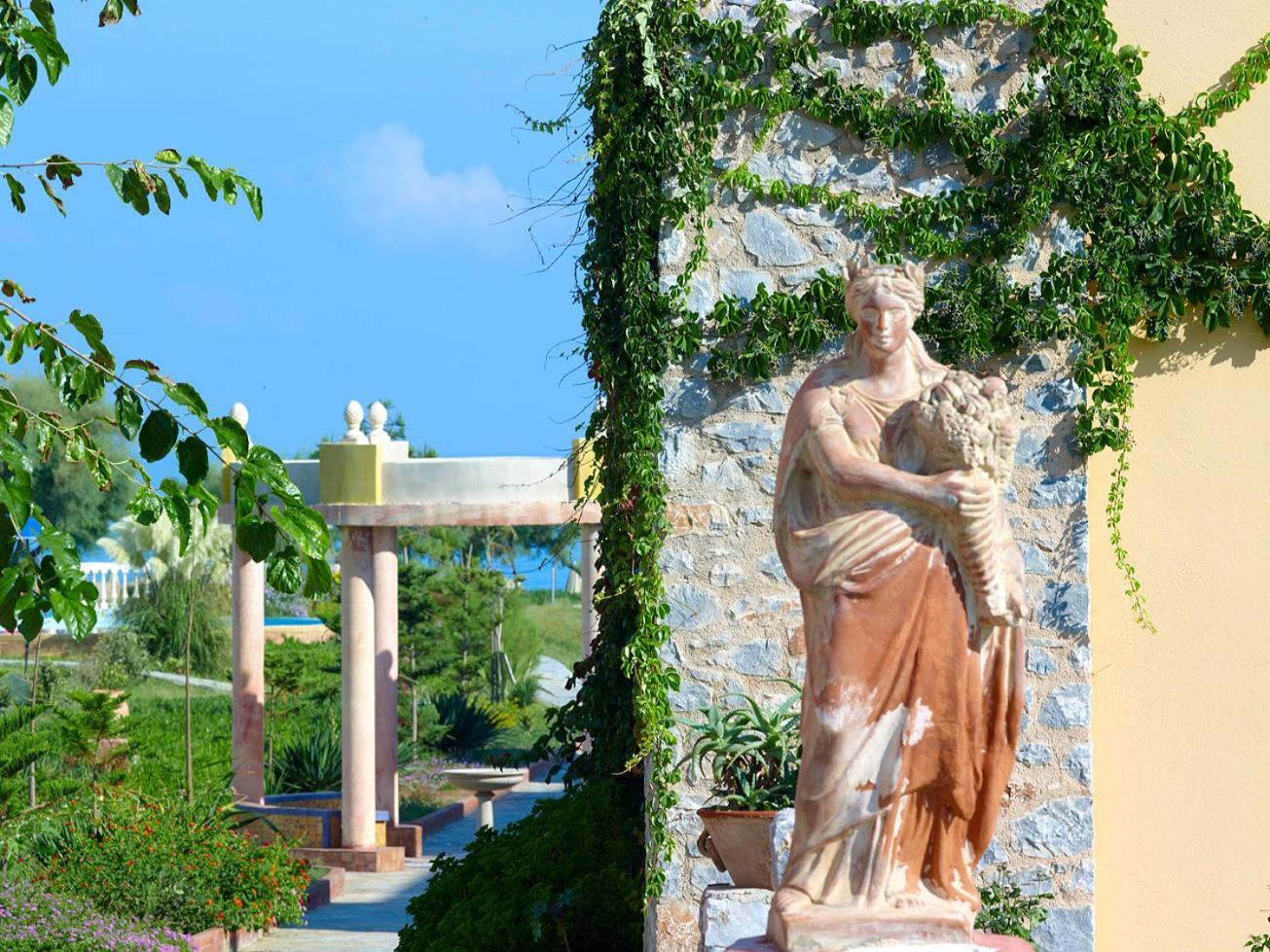 Orpheas Resort Hotel (Adults Only) Paralia Kourna エクステリア 写真