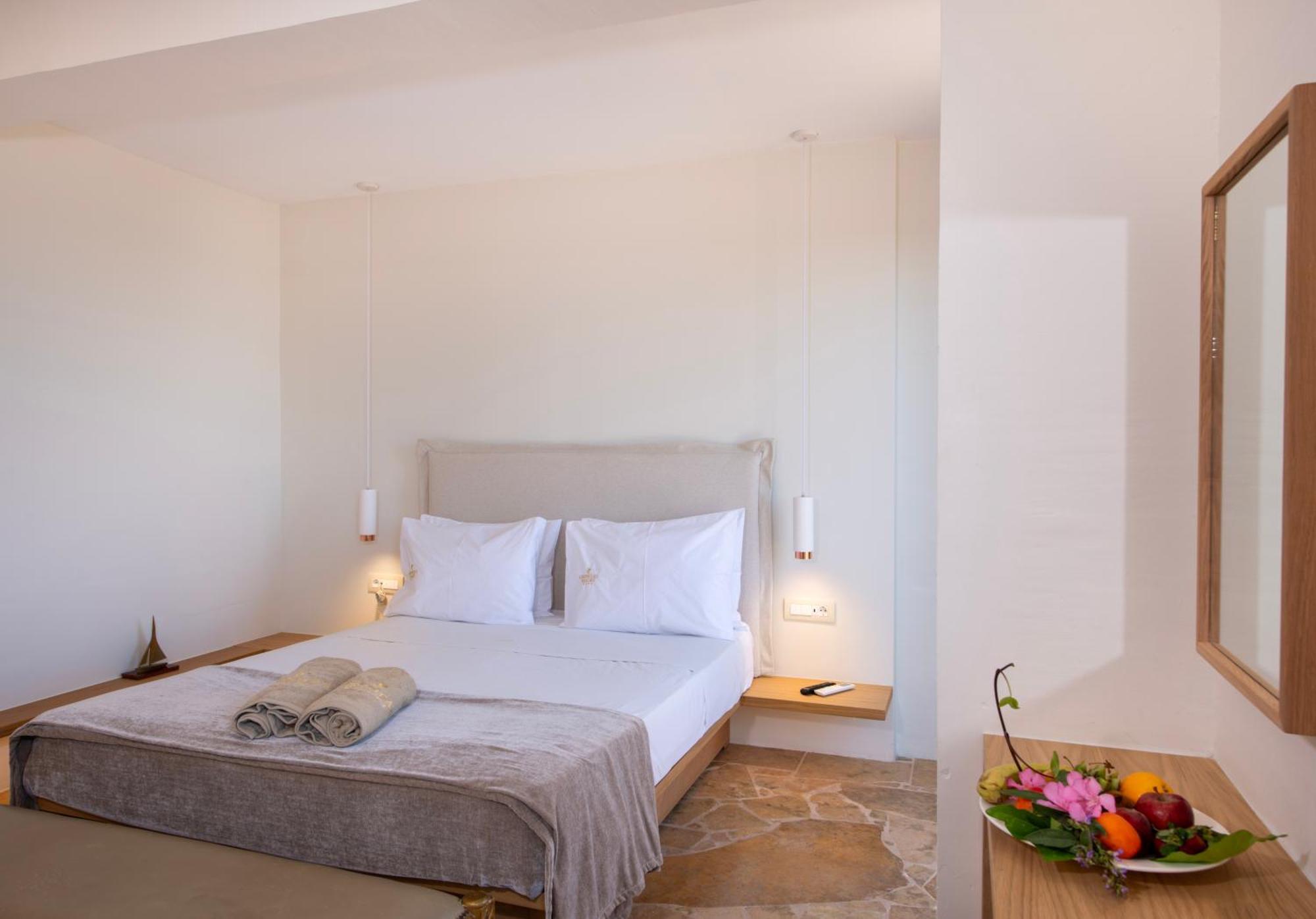 Orpheas Resort Hotel (Adults Only) Paralia Kourna エクステリア 写真