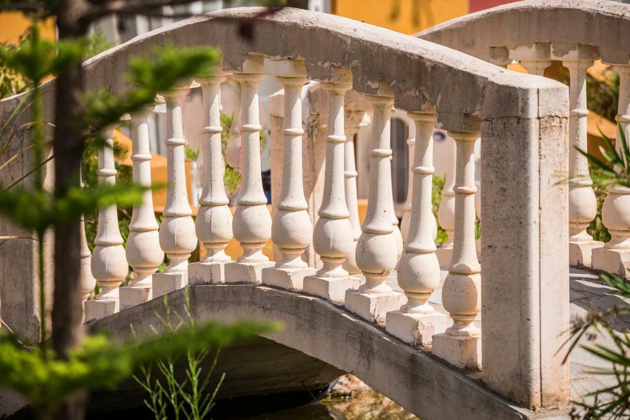 Orpheas Resort Hotel (Adults Only) Paralia Kourna エクステリア 写真